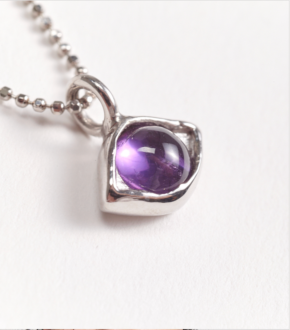 Eye see you pendant